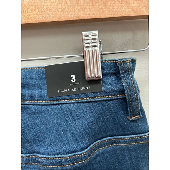 American Bazi NWT 3 juniors dark wash high waist skinny jeans - Picture 6 of 6